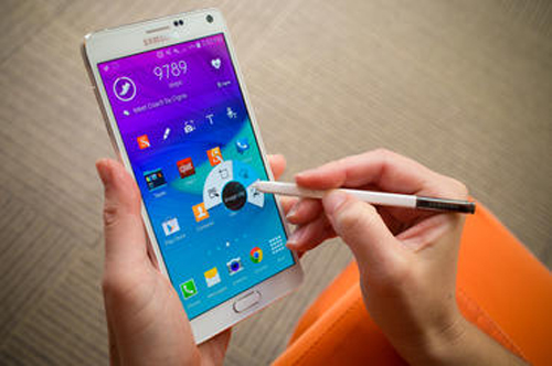 Thị phần giảm, “ngai vàng” Samsung lung lay ảnh 1